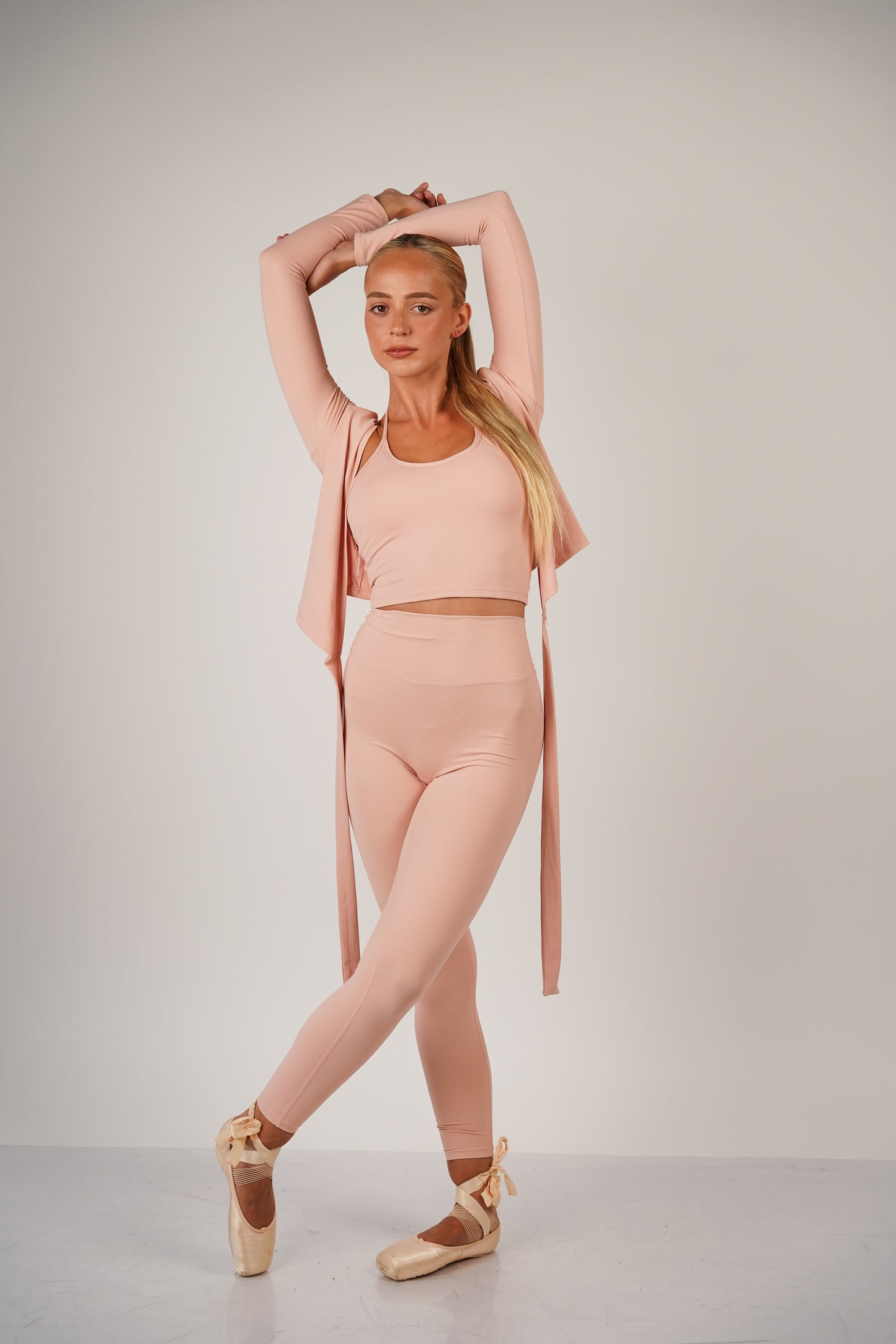 Sculpt wrap top